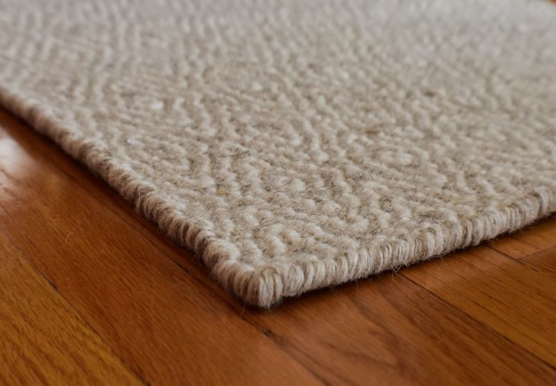 Oxford Natural Wool Woven Rug Hook & Loom