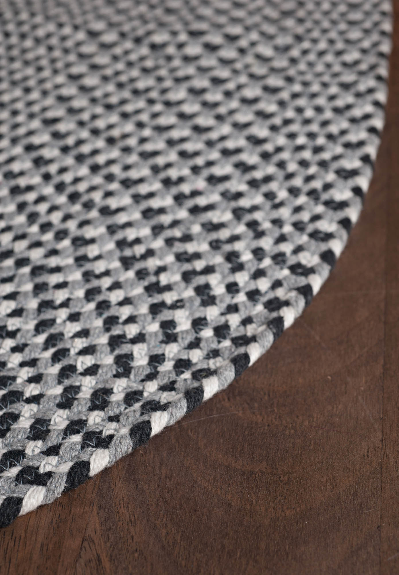 Southampton Eco Cotton Braided Rug Hook & Loom