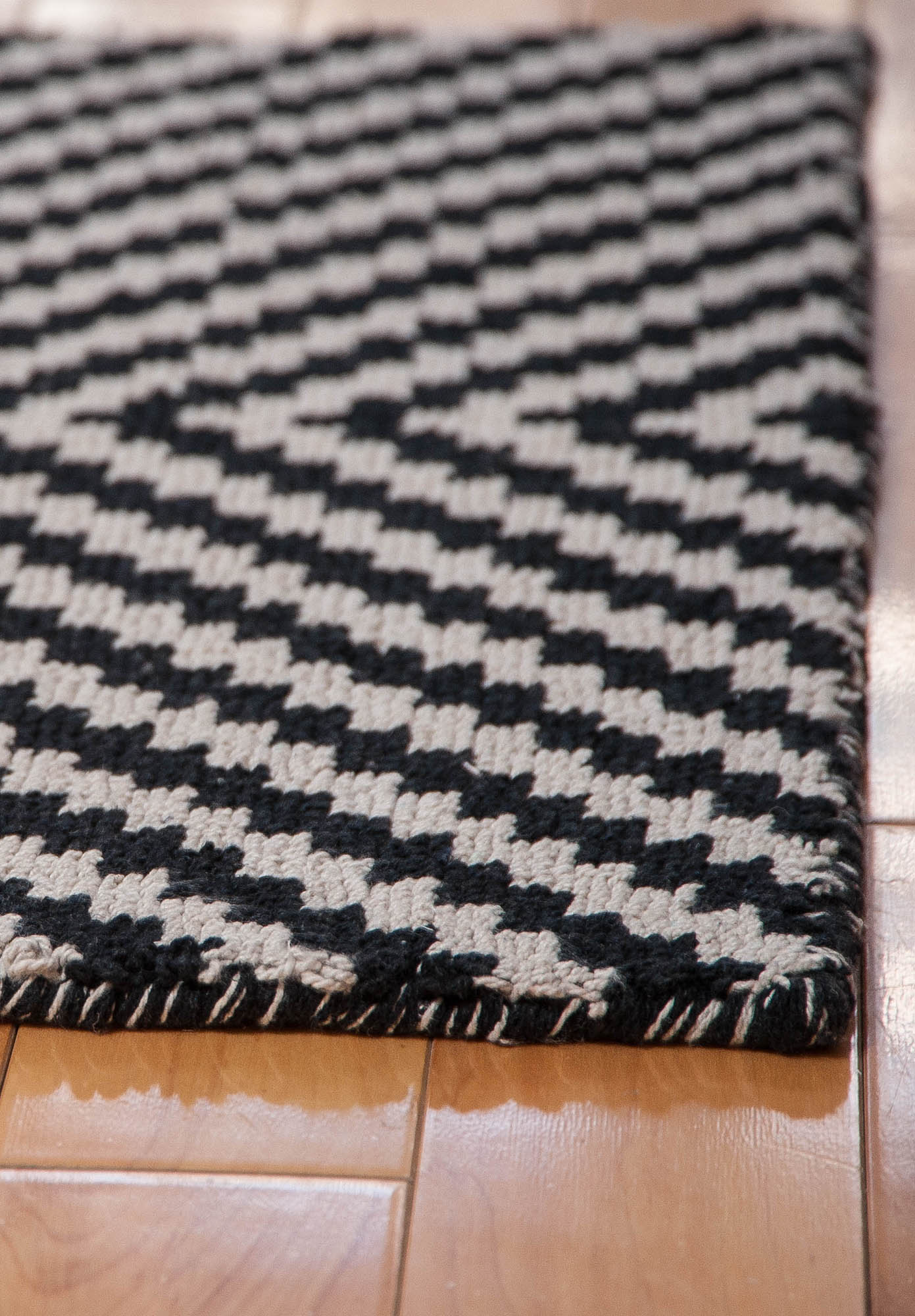 Focal Point Black Natural Eco Cotton Loom Hooked Rug Hook